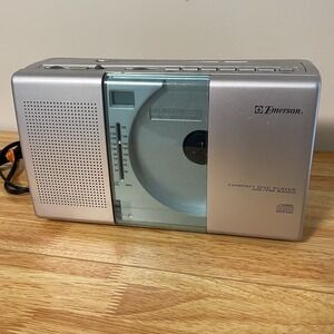 Emerson PD-5098 Portable AM/FM Radio CD Player Silver w/ Power Cord Tested Works